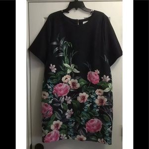NWOT Gorgeous Women’s Floral Dress Navy Sz 16